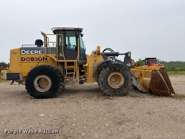 Image of John Deere 744J equipment image 3