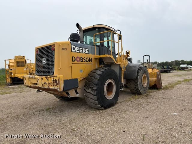 Image of John Deere 744J equipment image 4