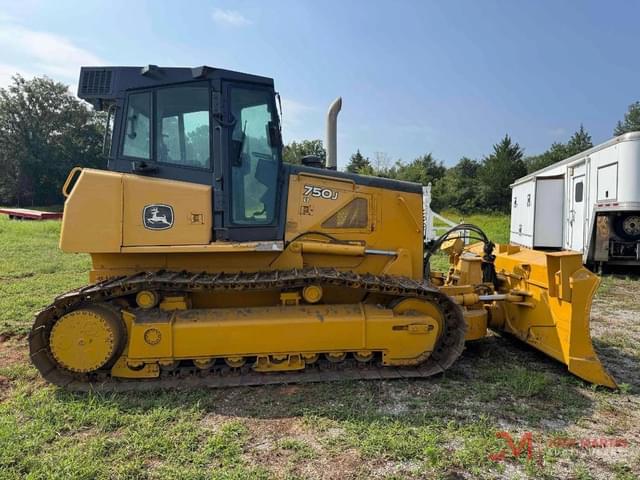 Image of John Deere 750J LT equipment image 1