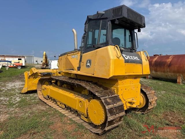 Image of John Deere 750J LT equipment image 3