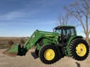 2007 John Deere 7520 Image