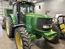 2007 John Deere 7520 Image