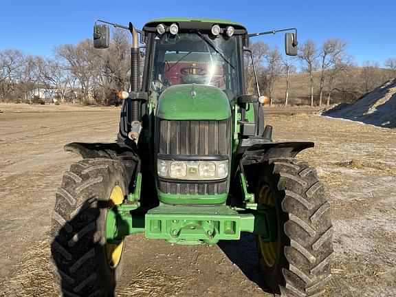 Image of John Deere 7530 Premium equipment image 3