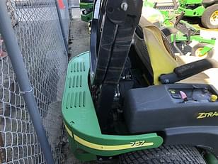 Main image John Deere 757 1