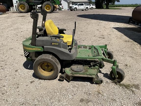 Image of John Deere 757 equipment image 3