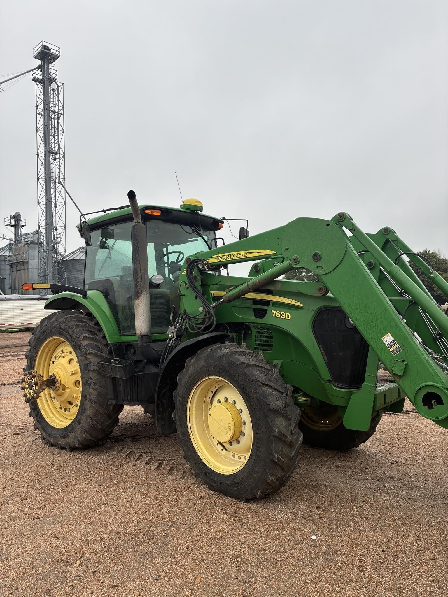 2007 John Deere 7630 Equipment Image0