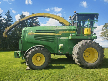 Main image John Deere 7700