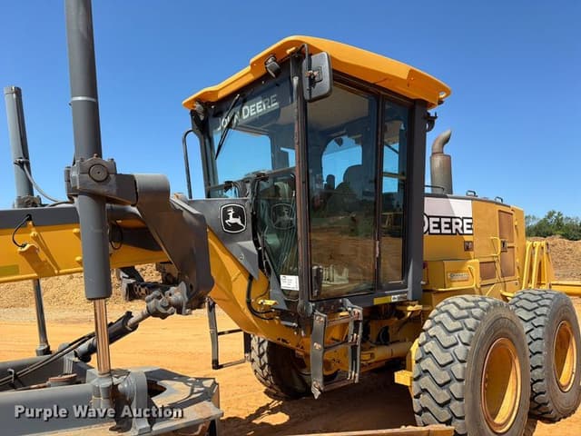 Image of John Deere 770D equipment image 4
