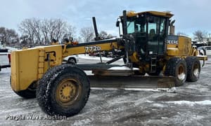 2007 John Deere 772D Image