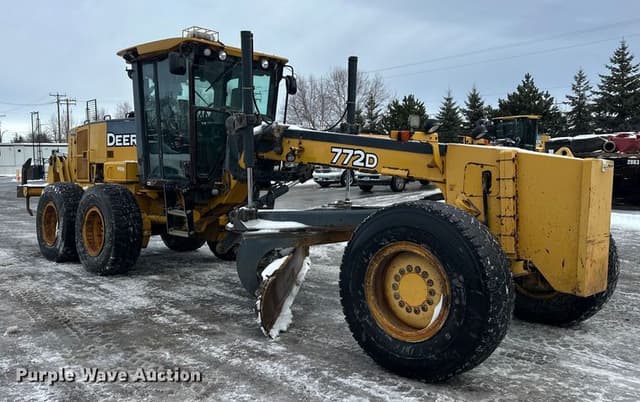 Image of John Deere 772D equipment image 2