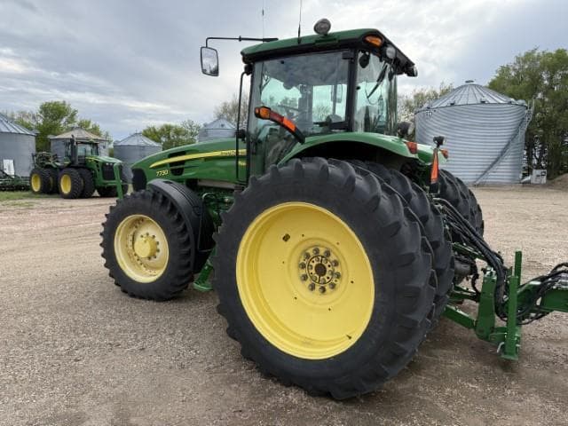 Image of John Deere 7730 equipment image 4