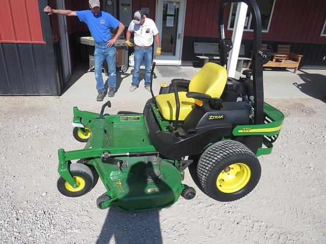 Image of John Deere 777 equipment image 2