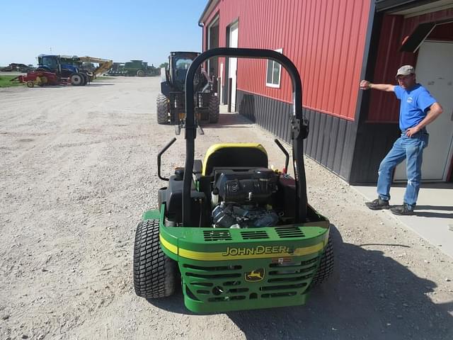 Image of John Deere 777 equipment image 3