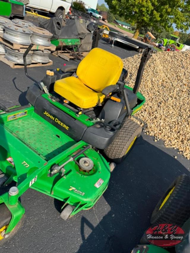 Image of John Deere 777 equipment image 3
