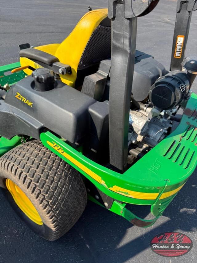Image of John Deere 777 equipment image 4