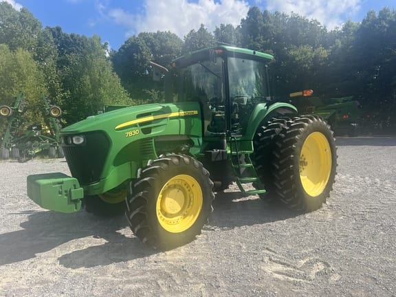 Main image John Deere 7830