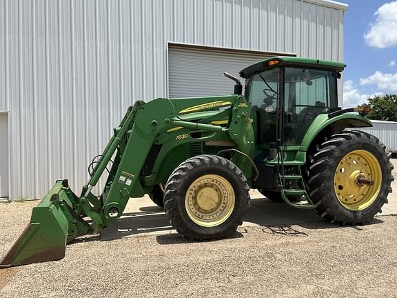 Image of John Deere 7830 equipment image 1