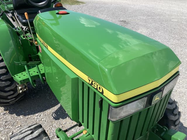 Image of John Deere 790 equipment image 3