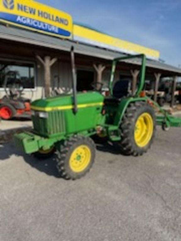 Image of John Deere 790 equipment image 1