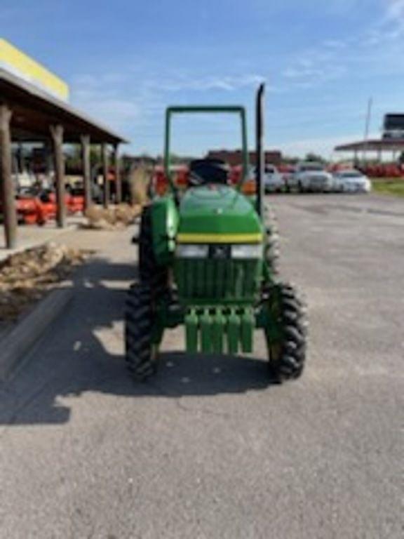 Image of John Deere 790 equipment image 2