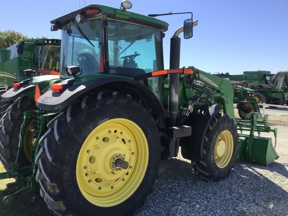 Image of John Deere 7930 equipment image 2