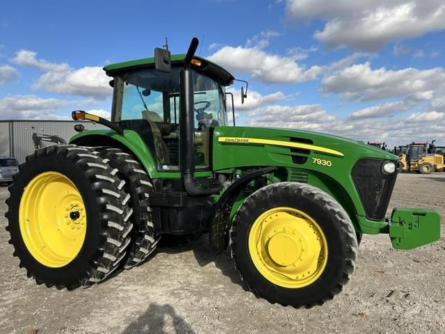 Image of John Deere 7930 equipment image 1
