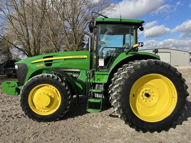 Image of John Deere 7930 equipment image 2