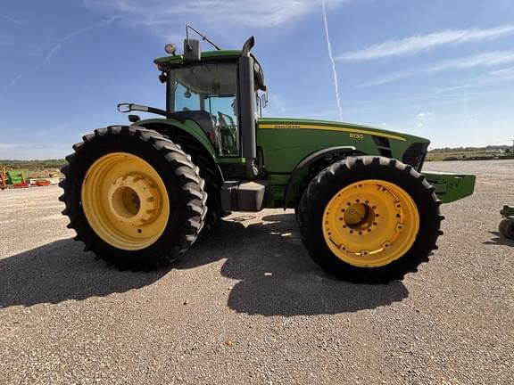 Image of John Deere 8130 equipment image 2
