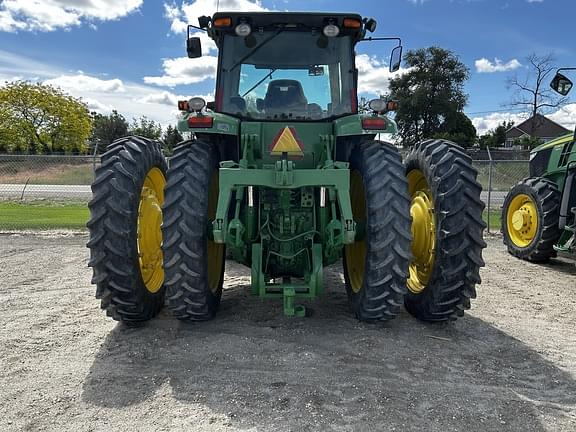 Image of John Deere 8130 equipment image 4