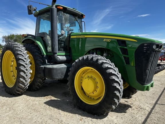 2007 John Deere 8130 Equipment Image0