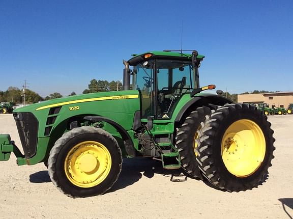 Image of John Deere 8130 equipment image 2