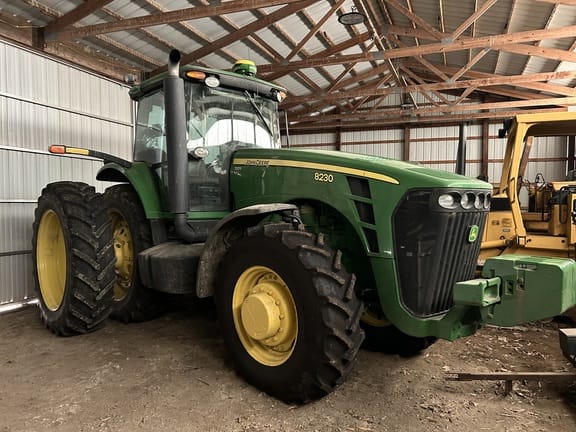 2007 John Deere 8230 Equipment Image0