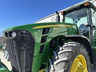 Main image John Deere 8230 19