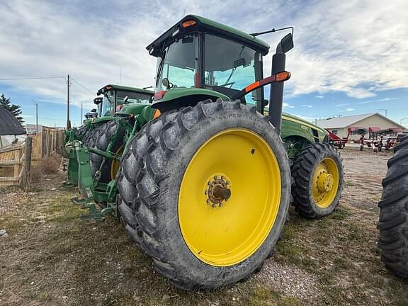 Image of John Deere 8230 equipment image 4