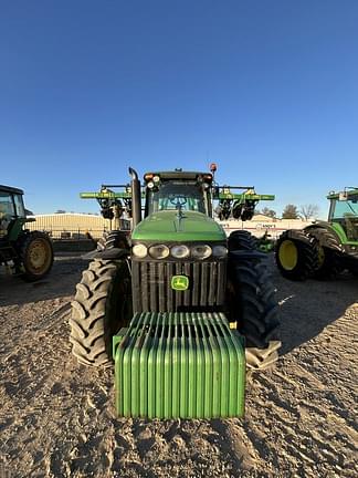 Image of John Deere 8230 equipment image 1