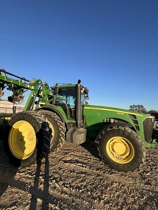 Image of John Deere 8230 equipment image 3