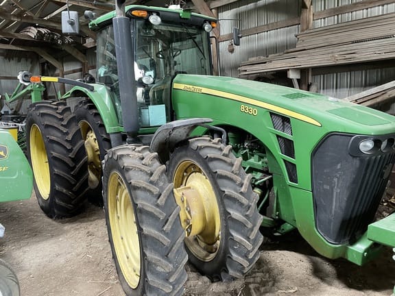 Main image John Deere 8330