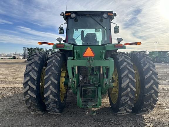 Image of John Deere 8330 equipment image 3