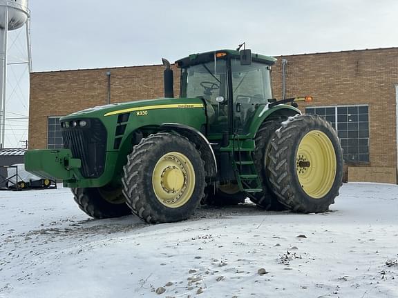 Image of John Deere 8330 Primary image