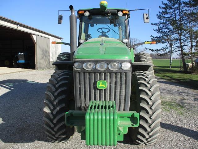 Image of John Deere 8330 equipment image 4