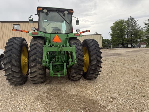 Image of John Deere 8330 equipment image 3