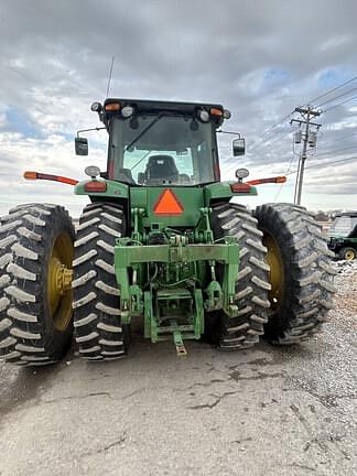 Image of John Deere 8330 equipment image 3