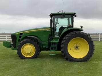 Main image John Deere 8330