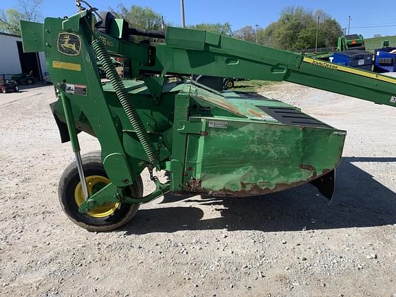 Image of John Deere 835 equipment image 4