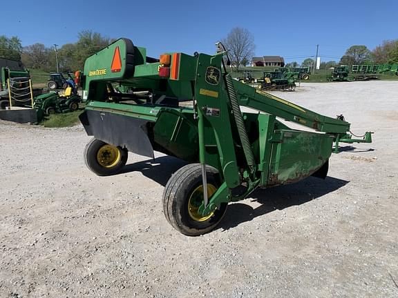 Image of John Deere 835 equipment image 3