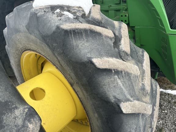 Image of John Deere 8430 equipment image 3
