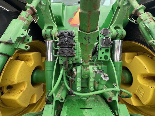 Image of John Deere 8430 equipment image 4