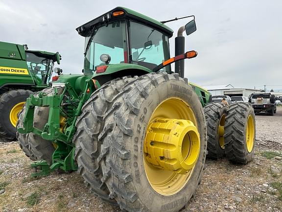 Image of John Deere 8430 equipment image 2