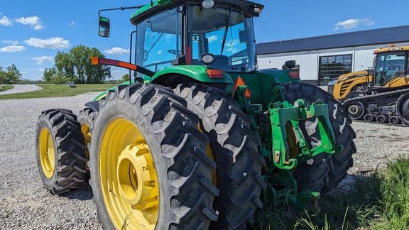 Main image John Deere 8430