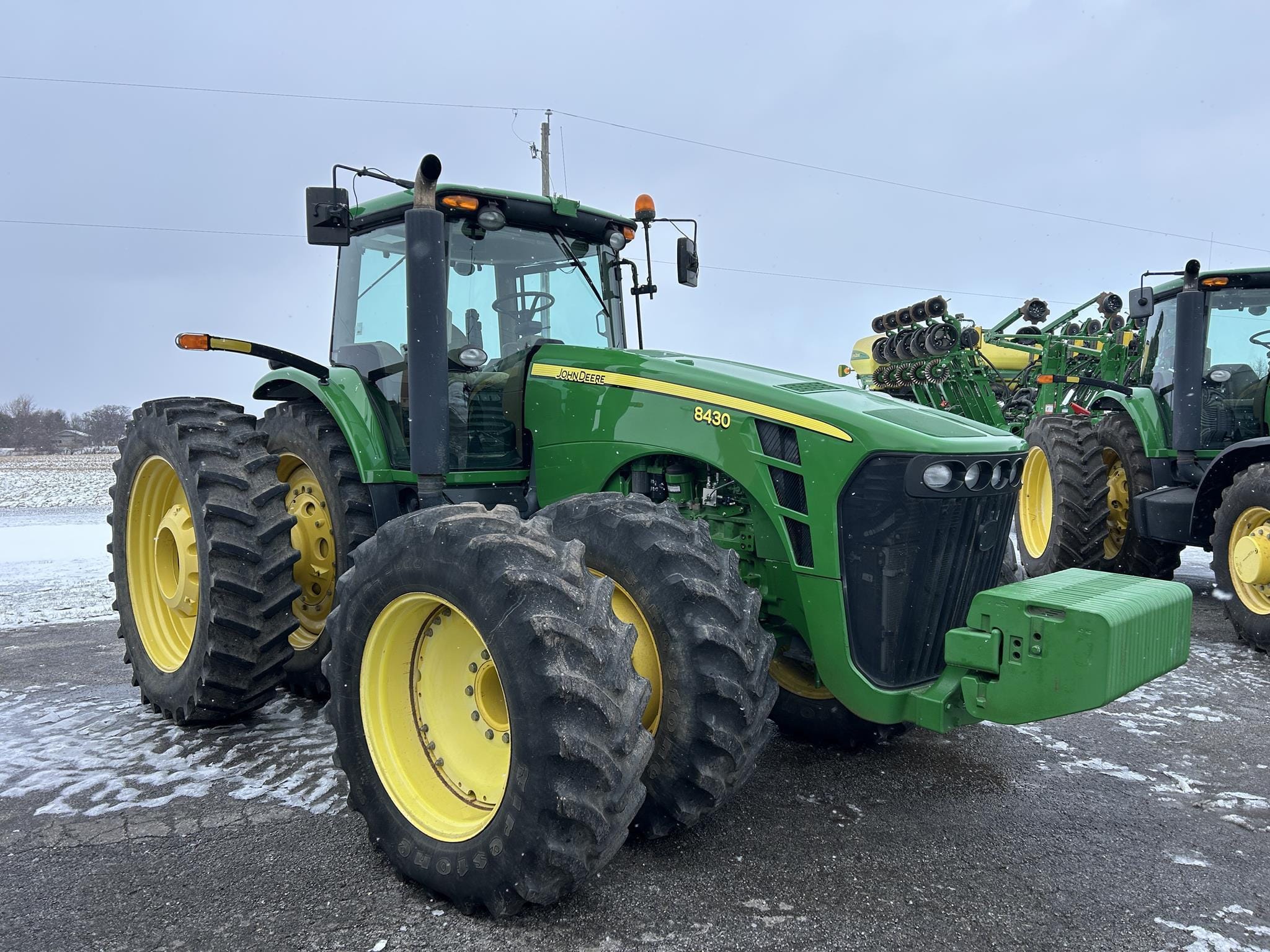2007 John Deere 8430 Equipment Image0